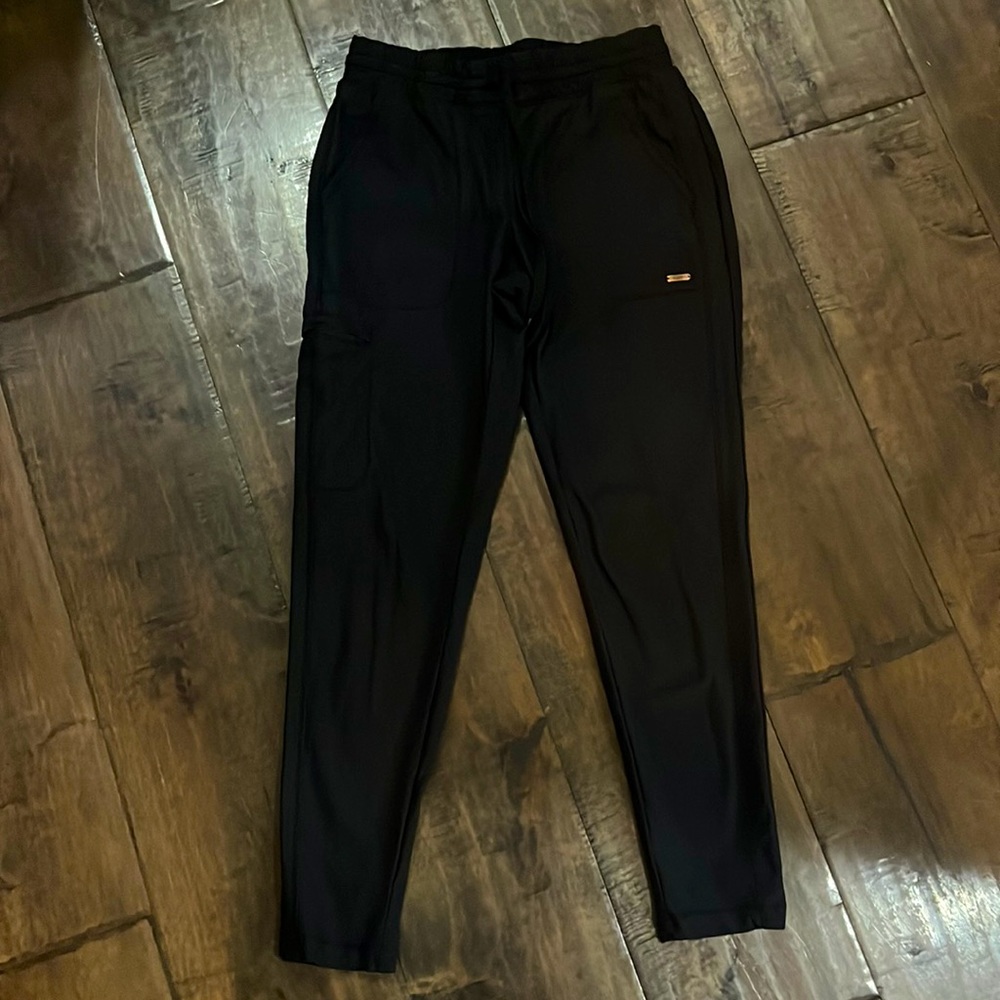 Petite skinny scrub bottoms